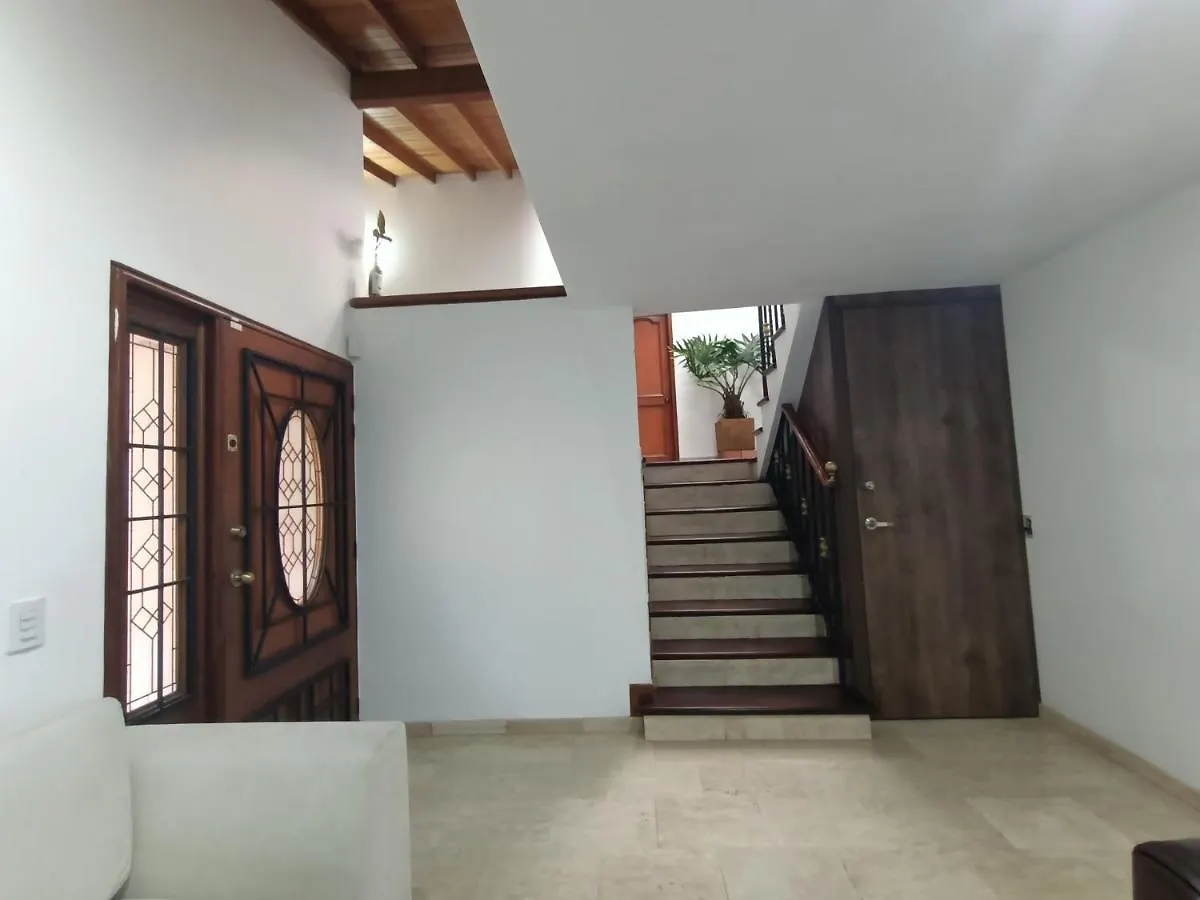 Casa Campestre Con Terraza Para 10 - San Lucas - El Poblado Medellin 0*,  Colombia