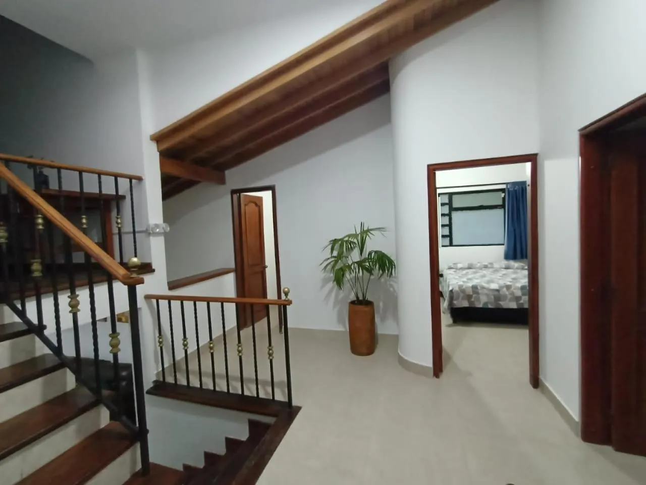 Casa Campestre Con Terraza Para 10 - San Lucas - El Poblado Medellin 0*,
